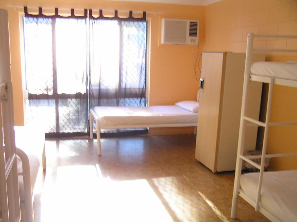 Civic Guesthouse Townsville Room photo